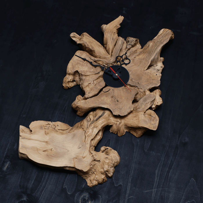 ساعة حائط من الخشب الطبيعي LU0036