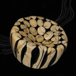 كرسي من الخشب الطبيعي LU0030