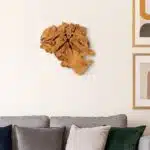 ساعة حائط من الخشب الطبيعي LU0045