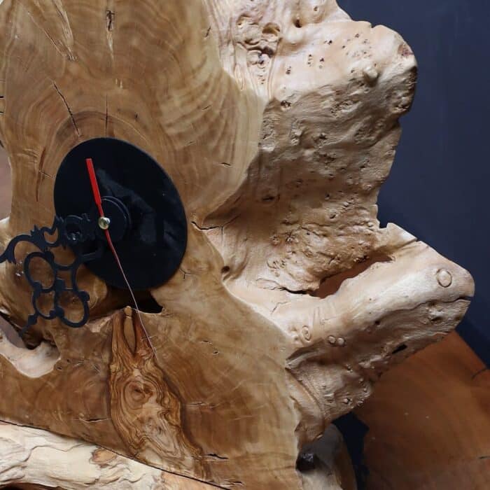 ساعة مكتب من الخشب الطبيعي LU0034