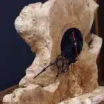 ساعة من الخشب الطبيعي LU0034