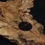 ساعة من الخشب الطبيعي LU0048