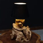 أباجورة من الخشب الطبيعي LU0060